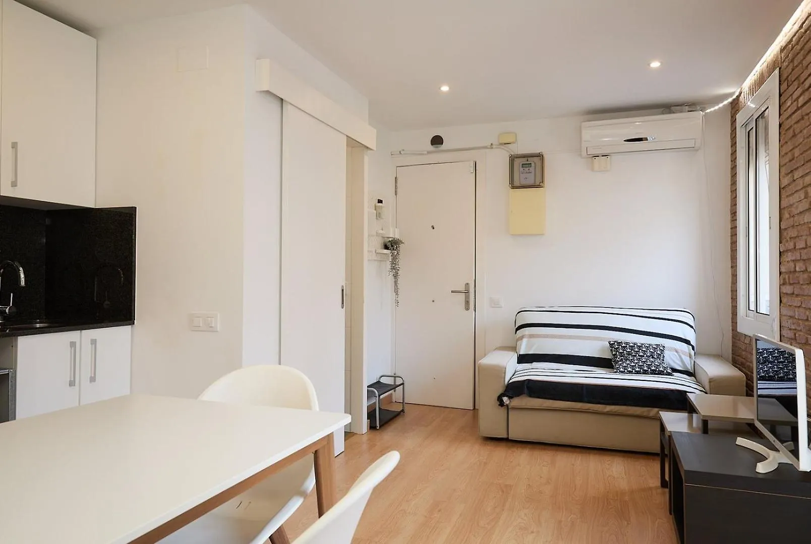Guestready - Acogedor Apt En La Barceloneta 0*, Barcelona